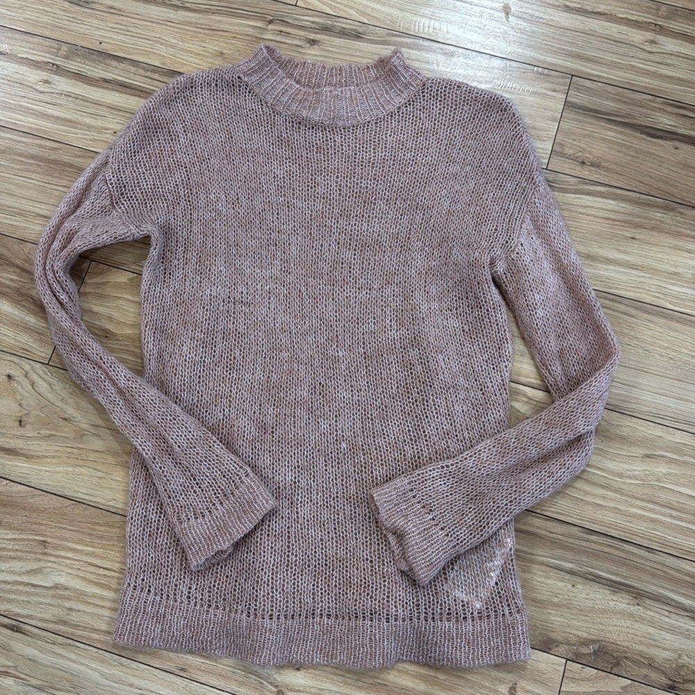 Pink Sweater - Picture 1 of 3